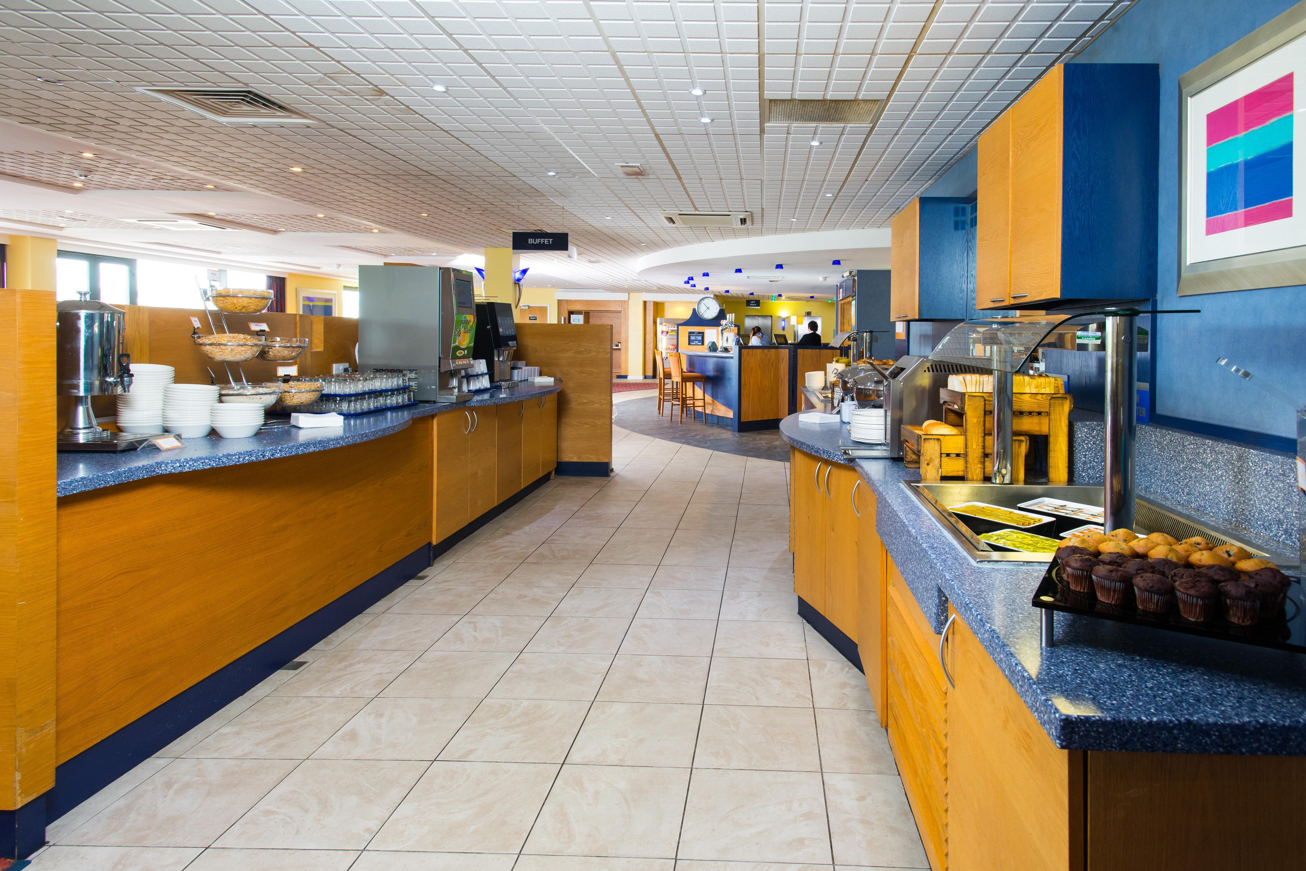 Holiday Inn Express Bradford City Centre By Ihg Bagian luar foto