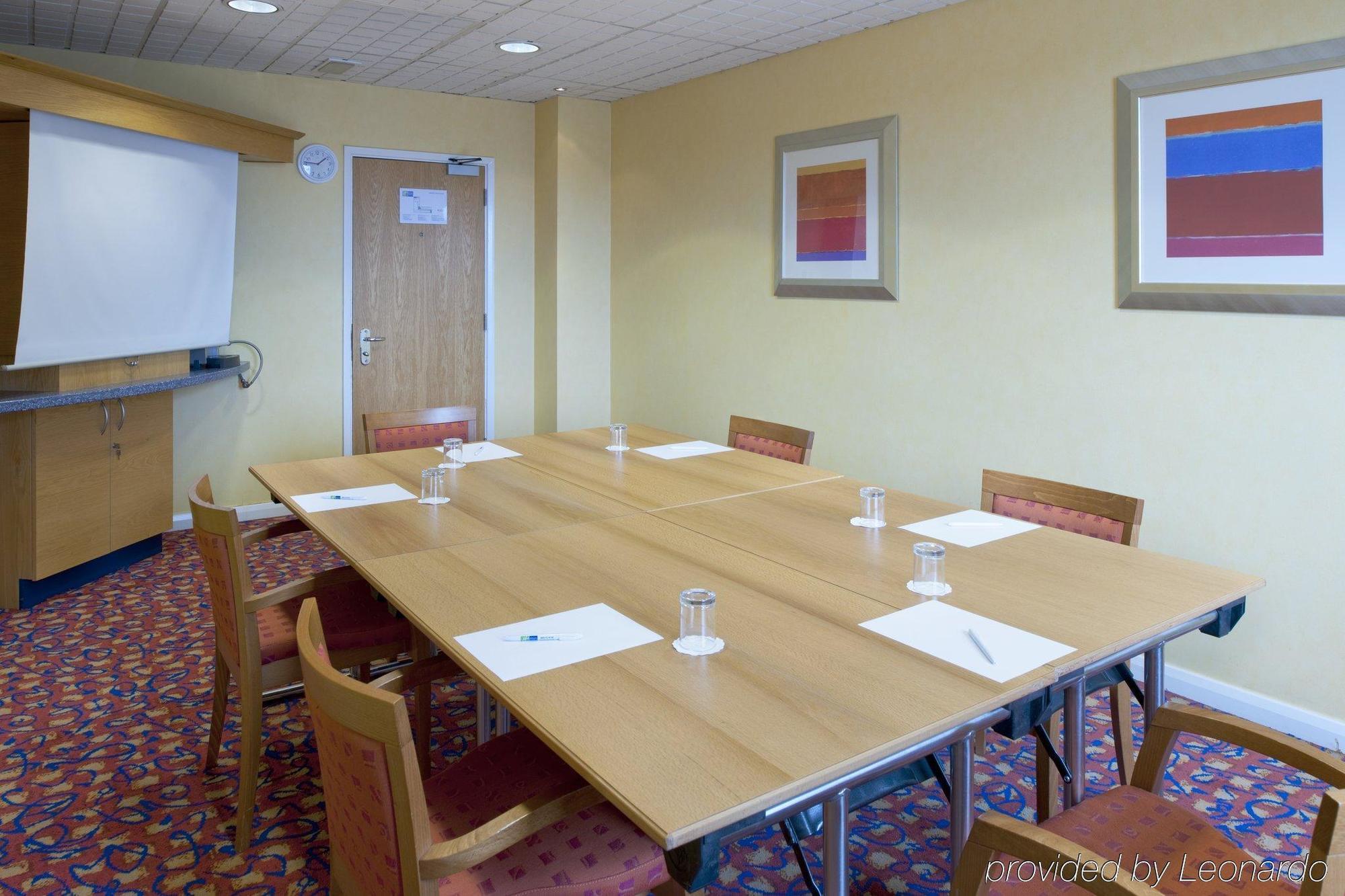 Holiday Inn Express Bradford City Centre By Ihg Bagian luar foto